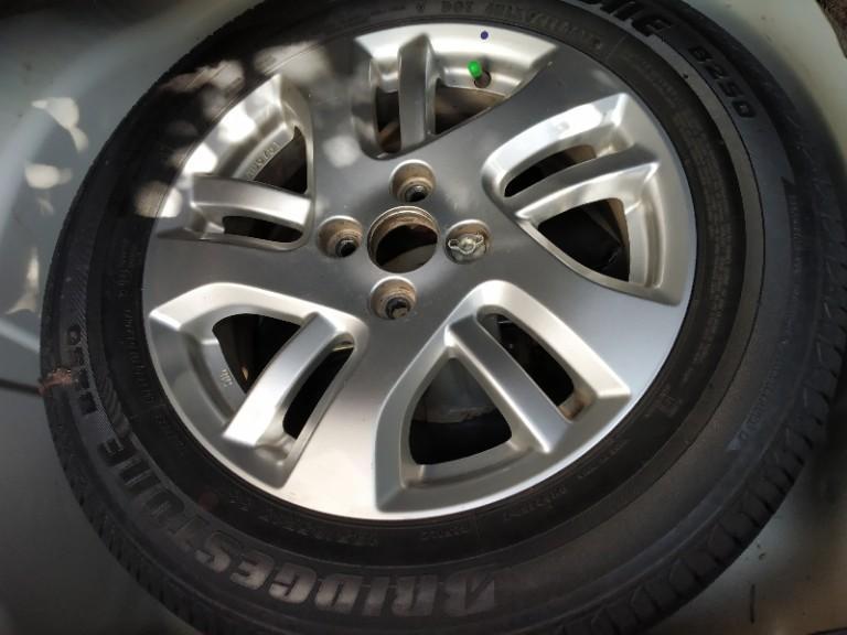 Maruti Suzuki Swift DZire ZXi 2012