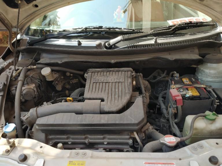 Maruti Suzuki Swift DZire ZXi 2012