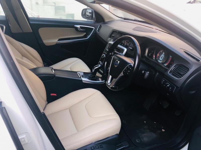 Volvo S60 Kinetic D4 2014