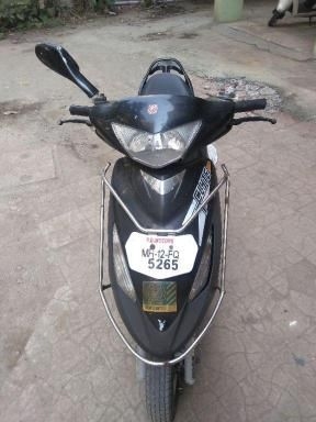 mahindra flyte scooty