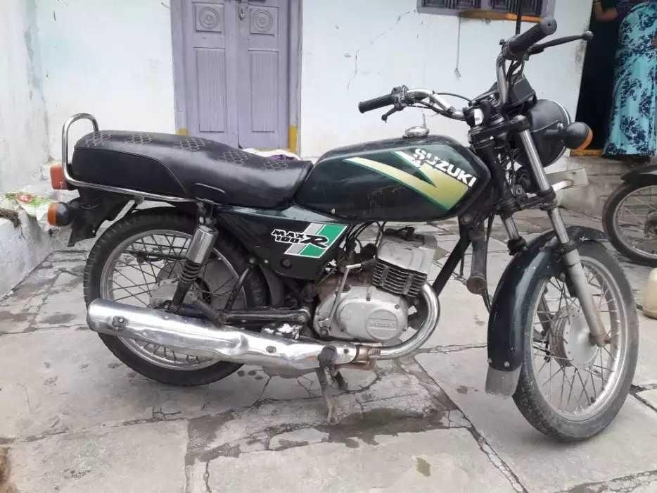 suzuki max 100 side panel price