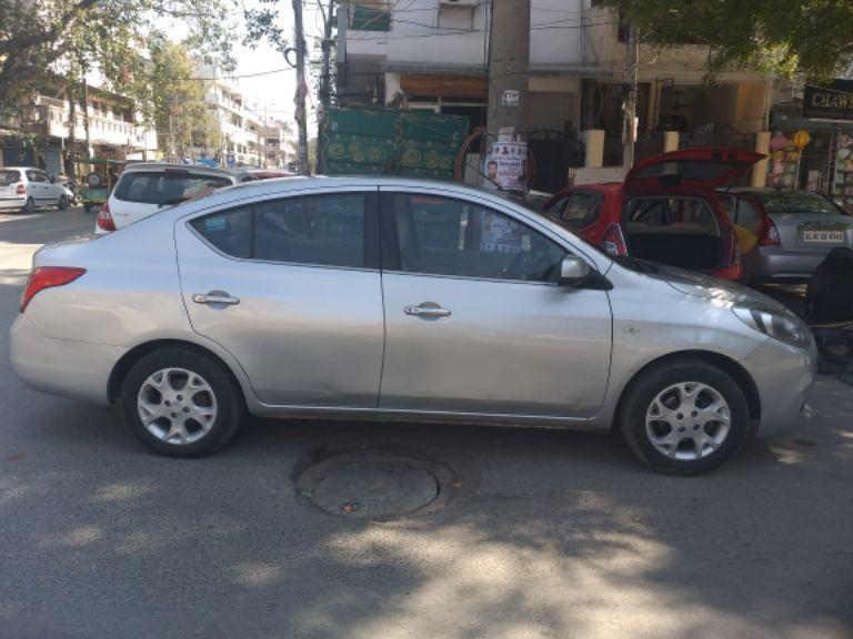 Renault Scala RXZ Diesel 2012