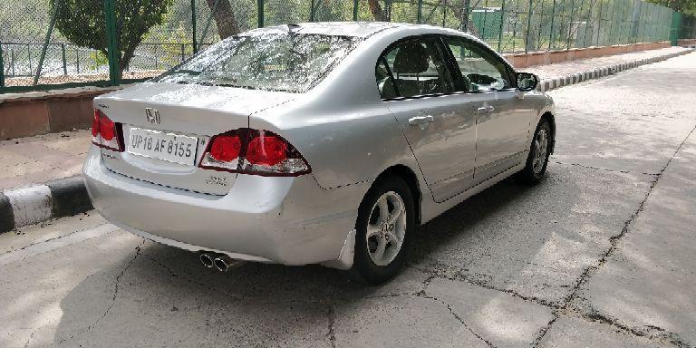 Honda Civic 1.8V MT 2011