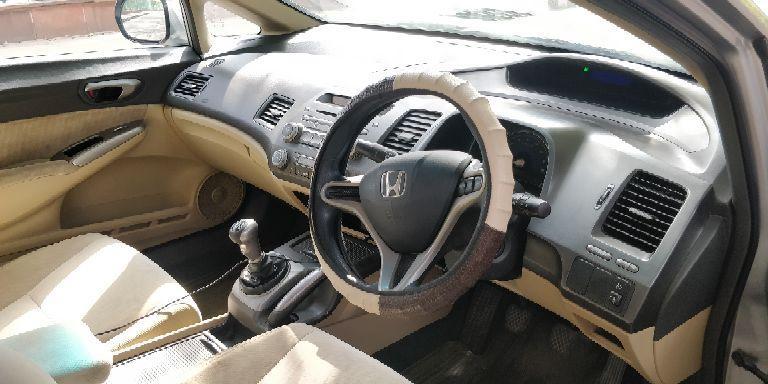 Honda Civic 1.8V MT 2011