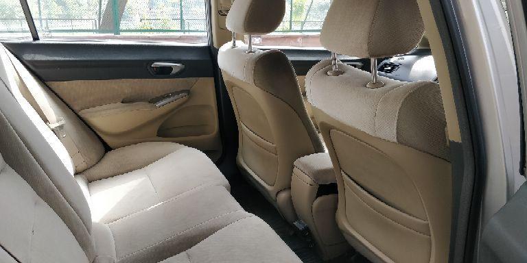 Honda Civic 1.8V MT 2011