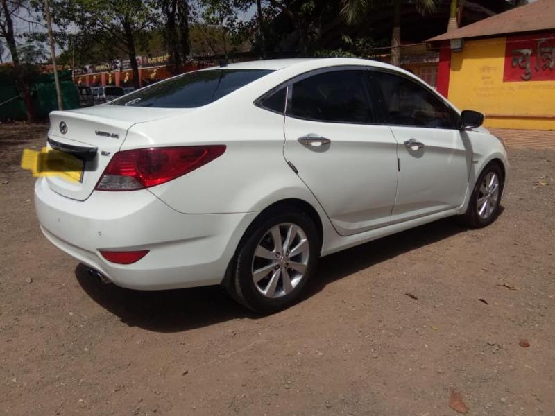 Hyundai Verna 1.6 CRDI SX 2011