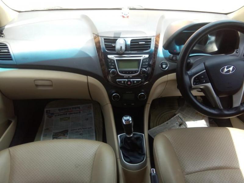 Hyundai Verna 1.6 CRDI SX 2011