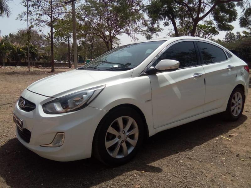 Hyundai Verna 1.6 CRDI SX 2011