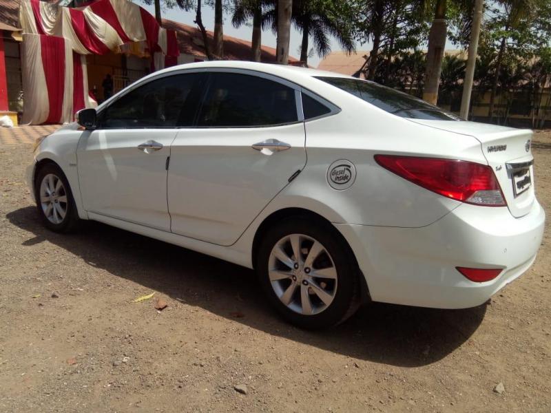 Hyundai Verna 1.6 CRDI SX 2011