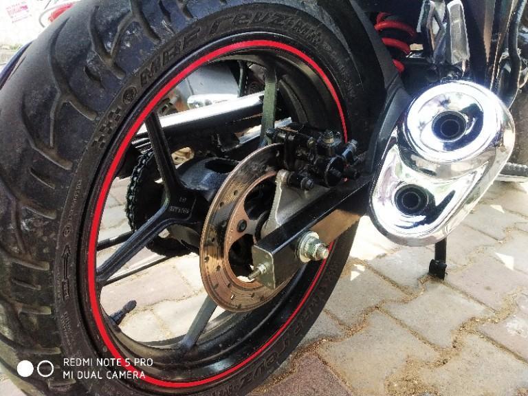 Suzuki Gixxer SF 150cc Special MOTOGP Edition Rear Disc 2017