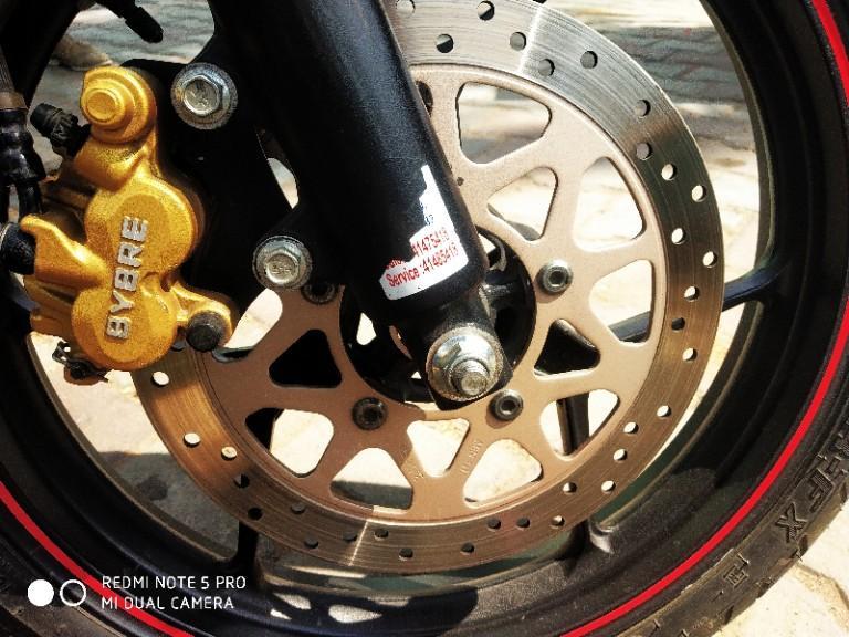 Suzuki Gixxer SF 150cc Special MOTOGP Edition Rear Disc 2017