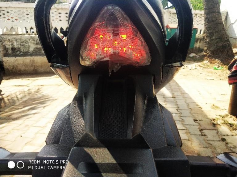 Suzuki Gixxer SF 150cc Special MOTOGP Edition Rear Disc 2017