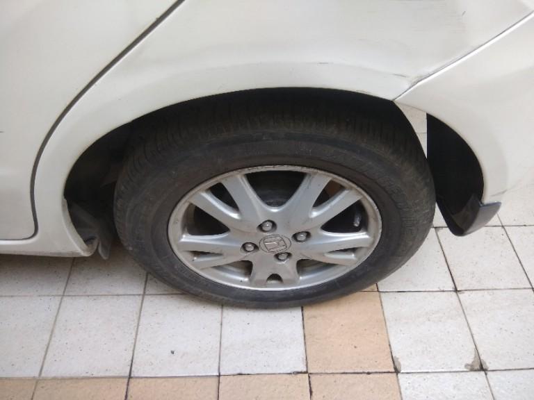 Honda Brio V MT 2012