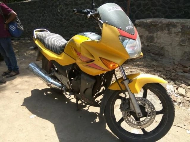 26 Used Yellow Color Hero Karizma R Motorcycle Bike For Sale Droom