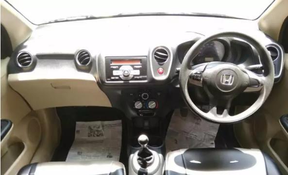 Honda Mobilio S i-VTEC 2015