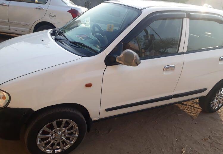 Tata Indica Vista Aqua 1.2 Safire 2011