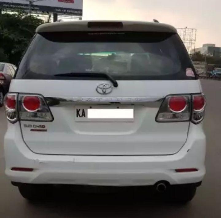 Toyota Fortuner 3.0 4x4 AT 2013