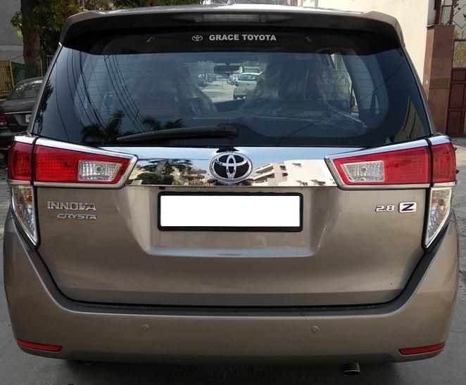 Toyota Innova Crysta 2.8 Z AT 7 STR 2016