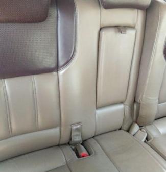 Mahindra XUV500 W8 2014