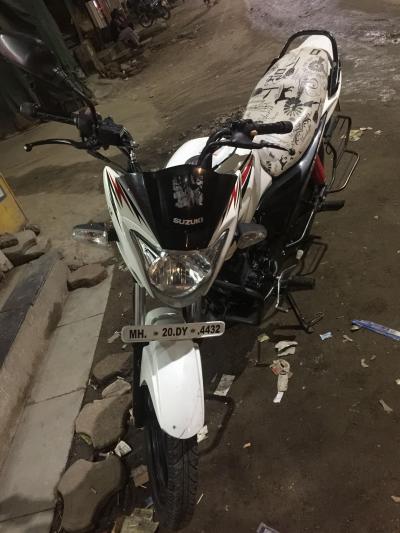 Suzuki Slingshot Plus 125cc 2016