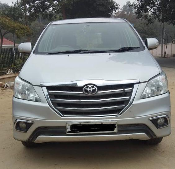 Toyota Innova 2.5 GX 8 STR BS IV 2010