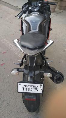 Yamaha YZF-R15 150cc 2016