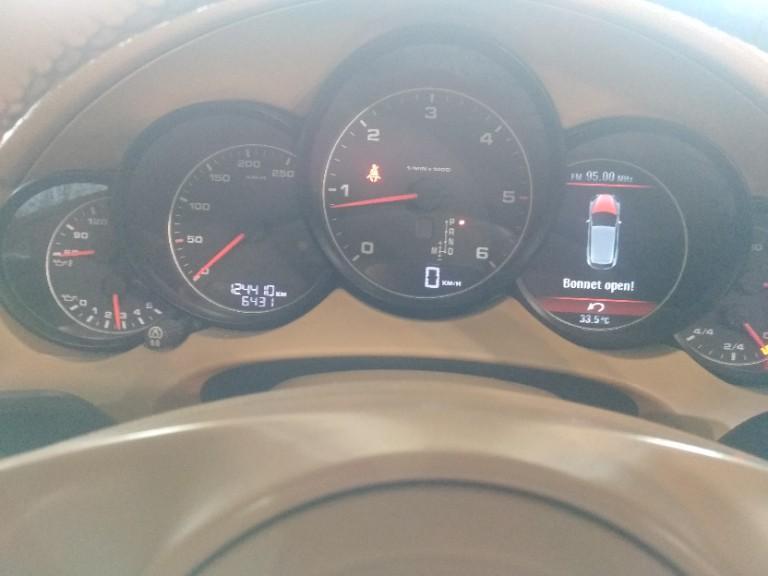 Porsche Cayenne Diesel 2012