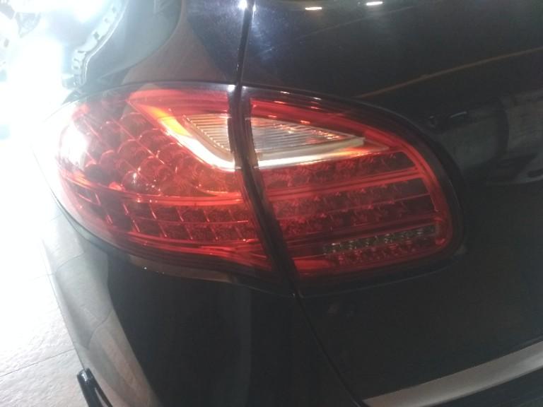 Porsche Cayenne Diesel 2012