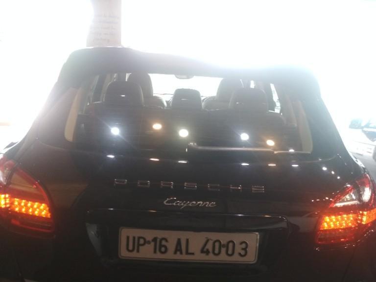 Porsche Cayenne Diesel 2012