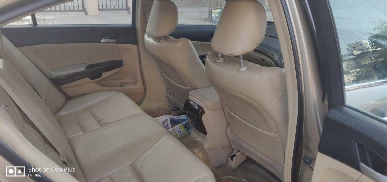 Honda Accord 2.4 AT 2009