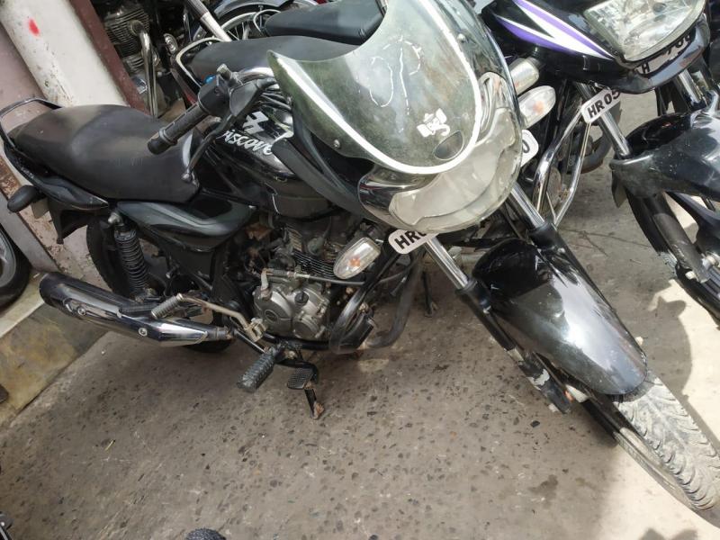 Bajaj Discover 125cc 2011