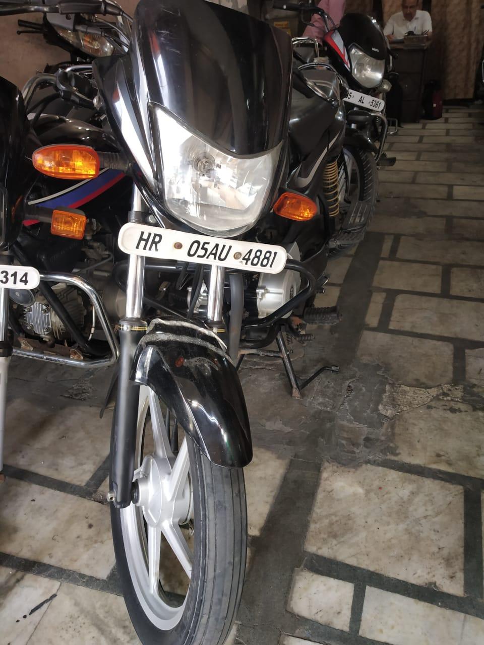 Bajaj Platina 100cc ComforTec 2017