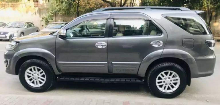 Toyota Fortuner 3.0 4X2 AT 2012