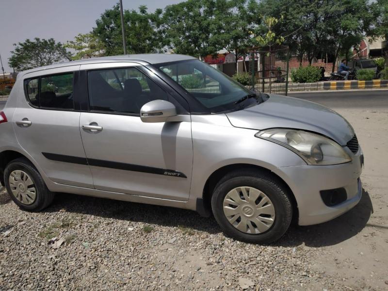 Maruti Suzuki Swift VXi 2011