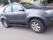 Toyota Fortuner 3.0 4X4 MT 2010