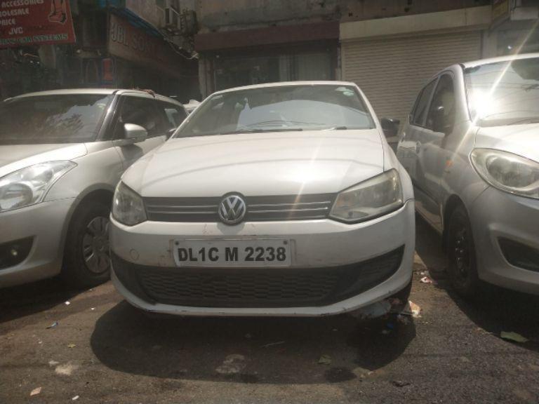 Volkswagen polo Trendline 1.2L (D) 2010
