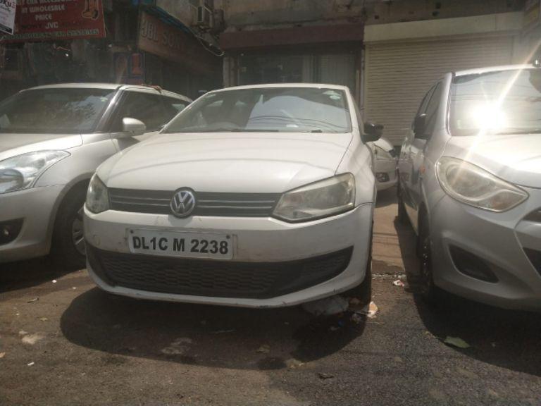 Volkswagen polo Trendline 1.2L (D) 2010