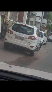 Hyundai Santa FE 4WD MT 2013