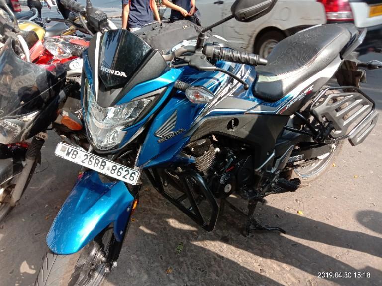 Honda CB Hornet 160R  ABS DLX 2018