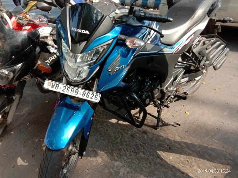 Honda Cb Hornet 160r Bike For Sale In Kolkata Id 1417641815