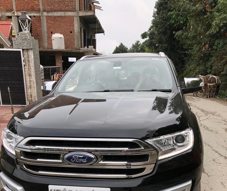 Ford Endeavour Titanium 3.2 4x4 AT 2018