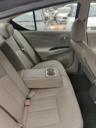 Nissan Sunny XL CVT AT 2014