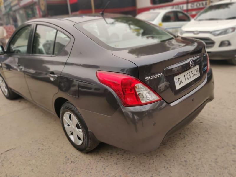 Nissan Sunny XL CVT AT 2014