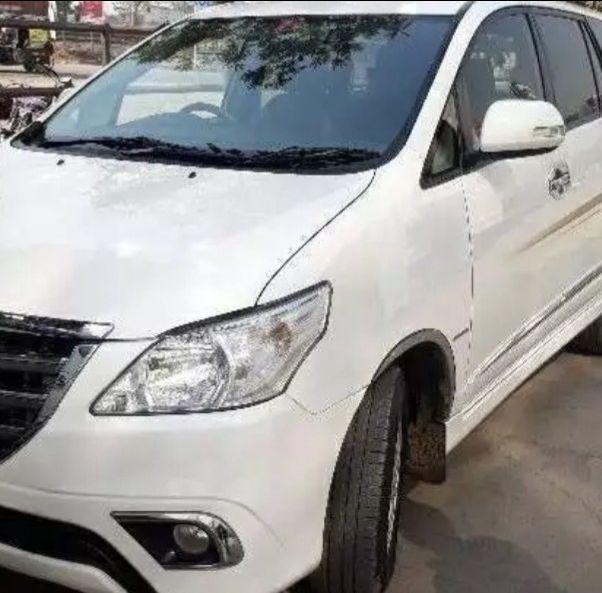 Toyota Innova 2.5 G 2013