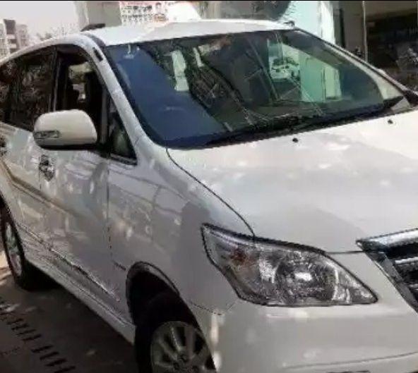 Toyota Innova 2.5 G 2013
