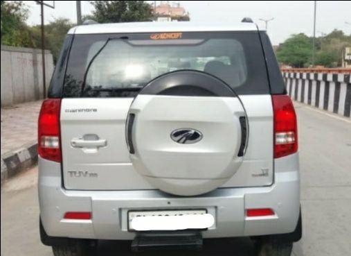 Mahindra TUV300 T8 mHAWK100 2017