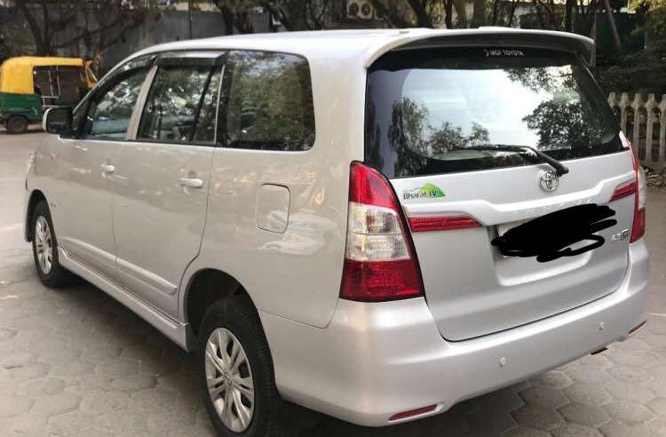 Toyota Innova 2.5 G 2015