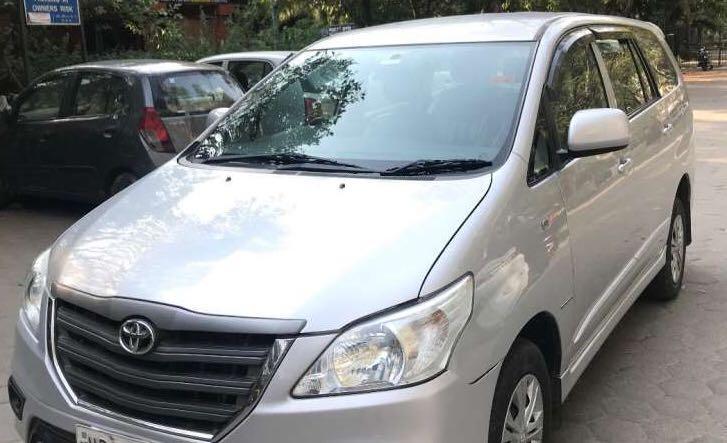 Toyota Innova 2.5 G 2015