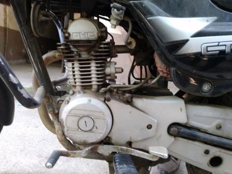 Bajaj CT 100 100cc 2005