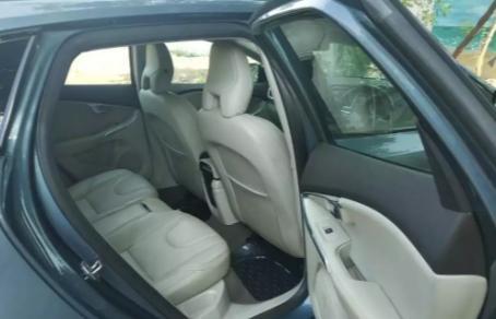 Volvo V40 Cross Country D3 2014